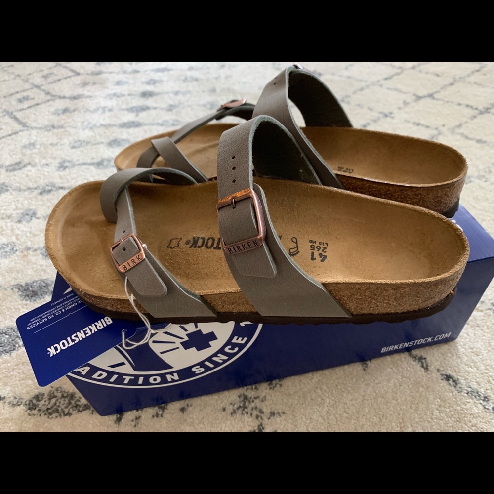 Women’s Birkenstock Mayari sandals - new with tags